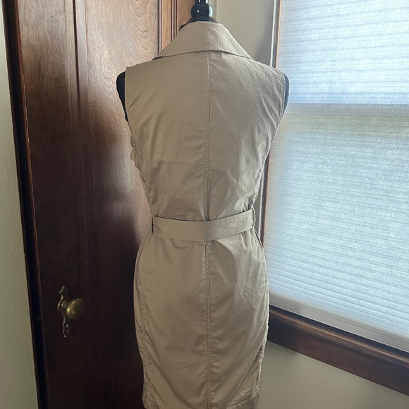 Lauren Ralph Lauren Khaki Sleeveless Trench Dress with Belt - Picture 6 of 8